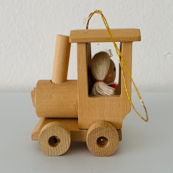 Vintage Other - Vintage Wooden Dolly Ornament